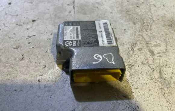 Volkswagen PASSAT B6 Airbag control unit/module 5N0959655A 391135 19H13S1815