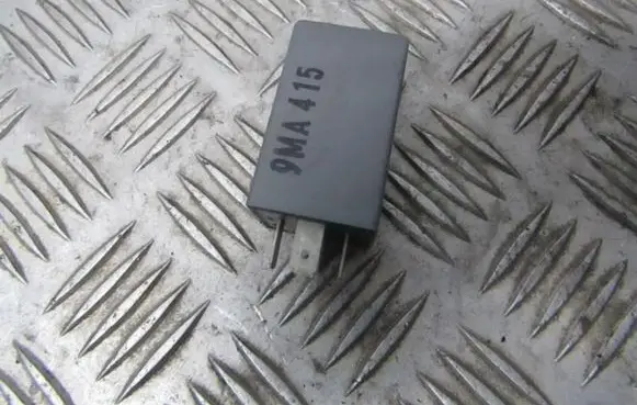 Ford Escort Other relay 88AG18C641AA 9MA415