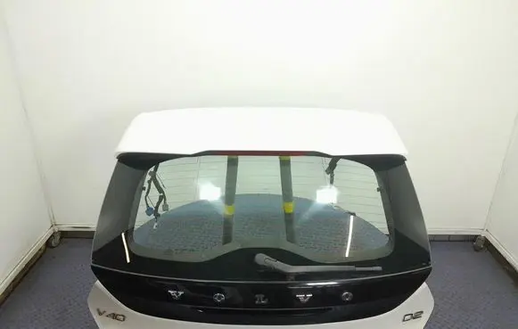 Volvo V40 Tailgate/trunk/boot lid