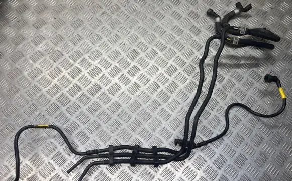 Mercedes-Benz X-class W470 Fuel return line/hose PA005911