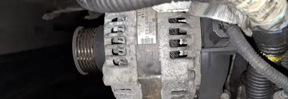 Volvo V50 Generator/alternator 3m5t10300 10421-3524
