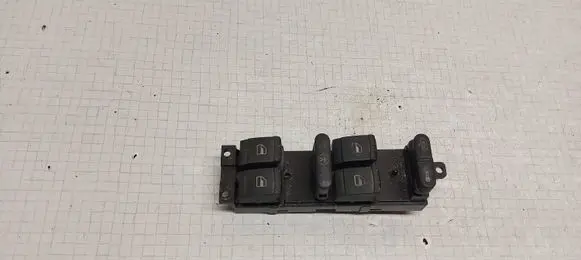 Volkswagen PASSAT B5 Electric window control switch 1J4959857 F005S00011