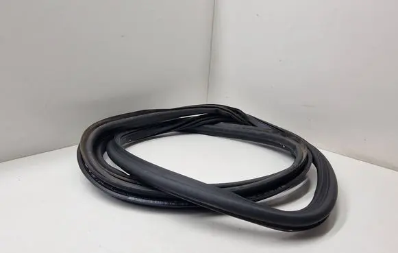 BMW X3 G01 Trunk rubber seal (body) 7397317