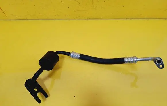 Renault Espace IV Air conditioning (A/C) pipe/hose 8200025642A