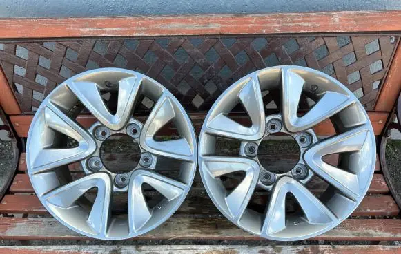Suzuki Jimny R15 alloy rim 