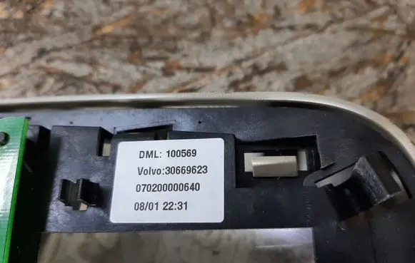 Volvo XC70 Front seat light 30669623 100569