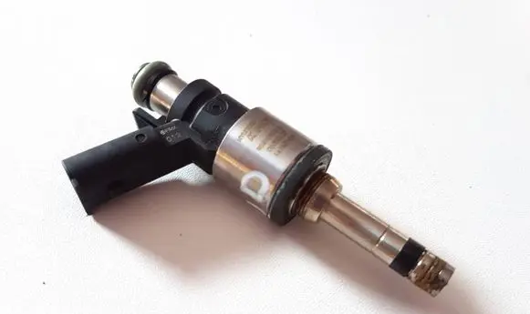 Hyundai Ioniq Fuel injector 3531003HC0 06300137 9041080012