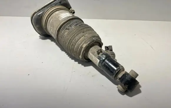 BMW X5 G05 Shock absorber/damper/air suspension 6869047