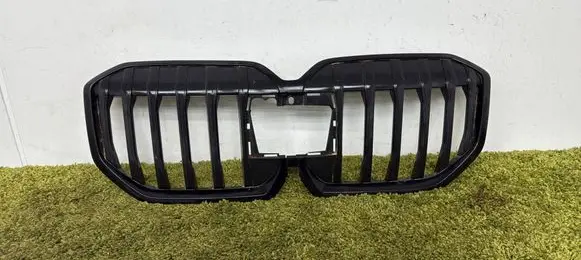 BMW 2 Active Tourer U06 Front bumper upper radiator grill 8737189 9879383 8737195