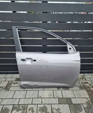 Hyundai i10 Front door