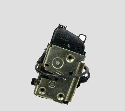 Renault Laguna II Rear door lock 009153 A00604