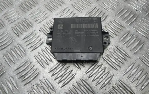 Volkswagen Transporter - Caravelle T6 Parking PDC control unit/module 7E0919475M