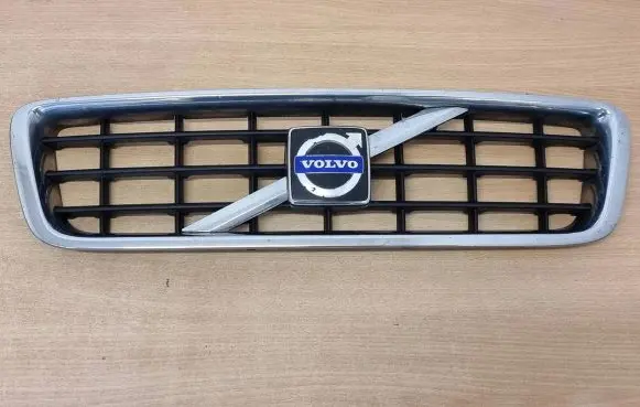 Volvo V50 Headlight/headlamp 30698617