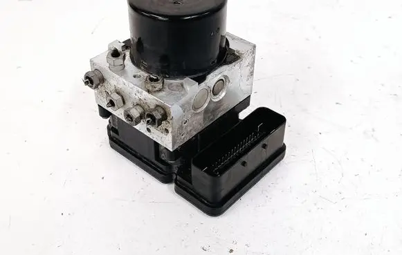 Volvo XC60 ABS Pump 31329139 10021205324