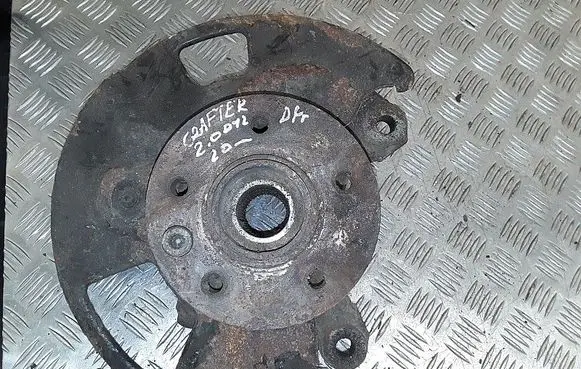 Volkswagen Crafter Front wheel hub 