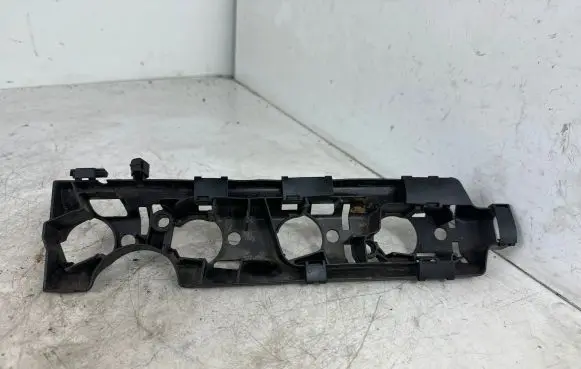 Volkswagen Golf VI Other engine bay part 036971815A