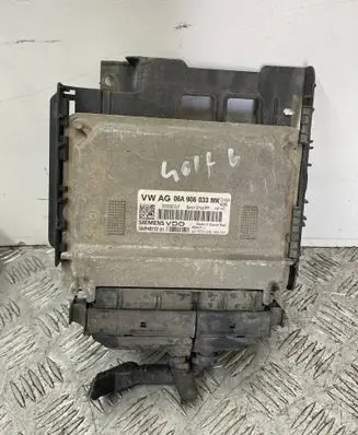 Volkswagen Golf VI Engine control unit/module 06A906033MK 06A906033JF 5WP407720
