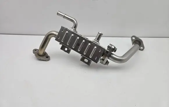 Lexus RX 450H EGR valve cooler 2568031040 13030001711 13064270001