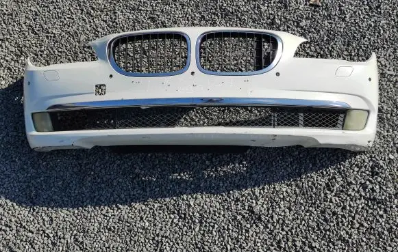 BMW 7 F01 F02 F03 F04 Front bumper