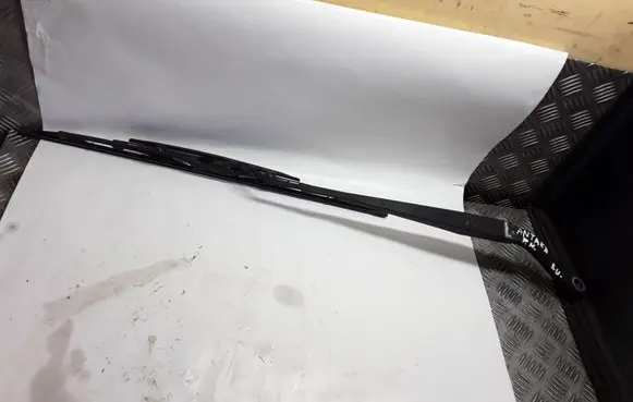 Opel Antara Front wiper blade arm NOCODE