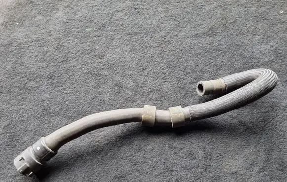 Land Rover Range Rover Evoque L538 Engine coolant pipe/hose S0000379
