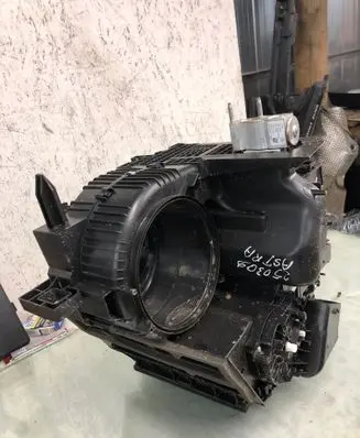Opel Astra L Interior heater climate box assembly T71590c