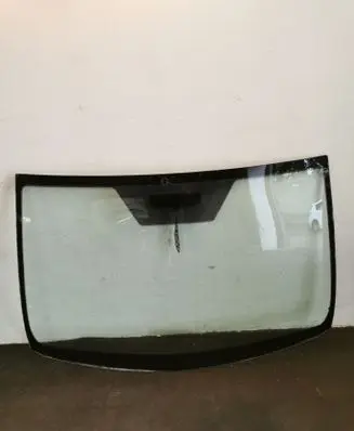 Toyota Verso Front windscreen/windshield window 