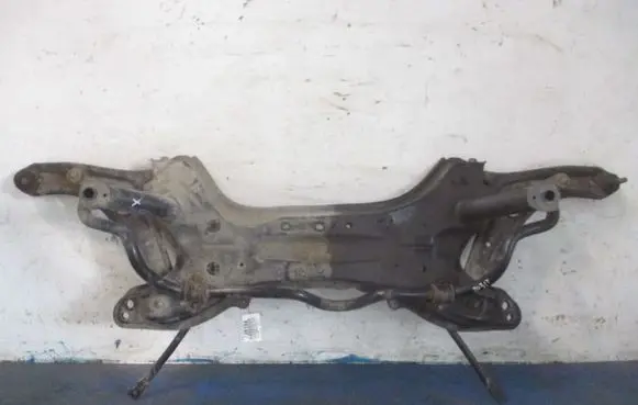Toyota Yaris Verso Front subframe