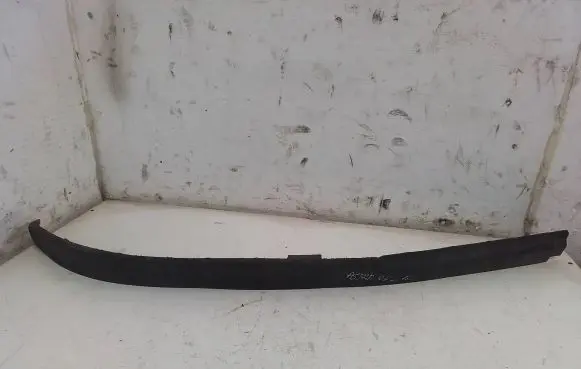 Opel Astra H Front bumper splitter molding 375768702