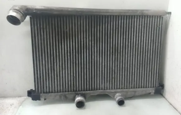 Citroen C5 Intercooler radiator 9688473580