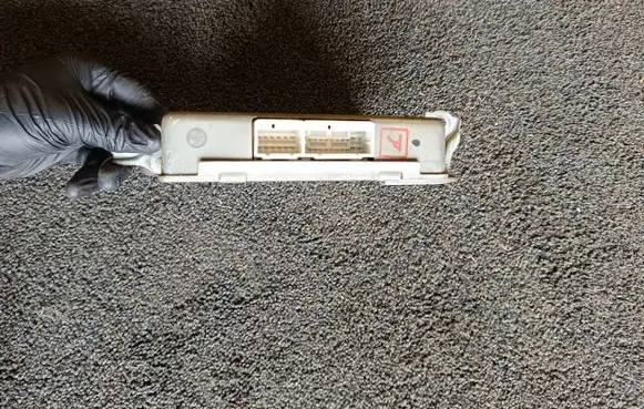 Toyota Carina T190 ABS control unit/module 8954020260 2J15