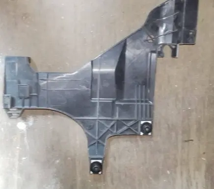 Audi A5 8T 8F Headlight/headlamp mounting bracket 1301073053
