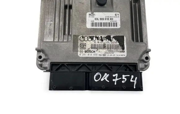 Audi A4 S4 B8 8K Engine control unit/module ECU 03L906018KD 0281018456