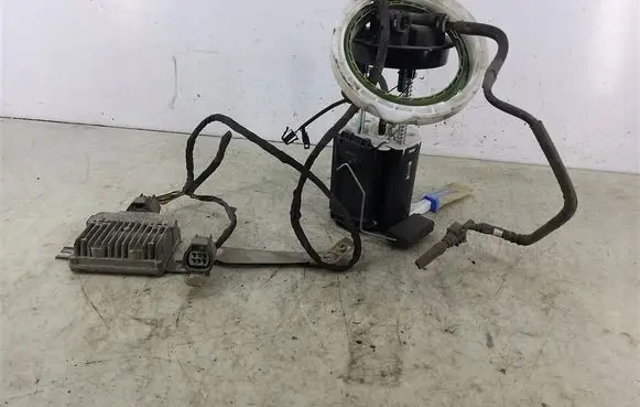 Volvo S80 In-tank fuel pump 31372880