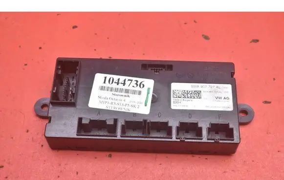 Skoda Octavia 985 Engine control unit/module ECU 5WA907727AL