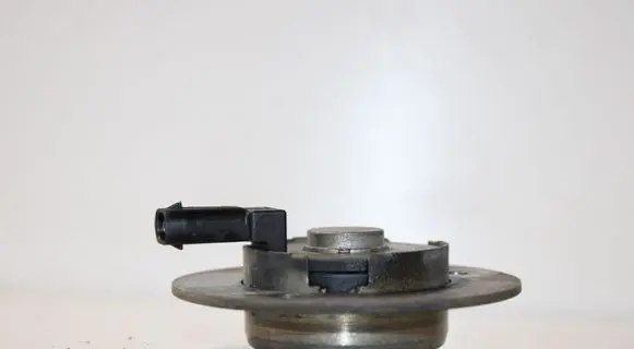 Audi A4 S4 B8 8K Camshaft vanos timing valve 06J109259A