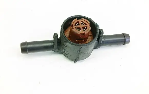 Audi A6 S6 C5 4B Fuel tank valve