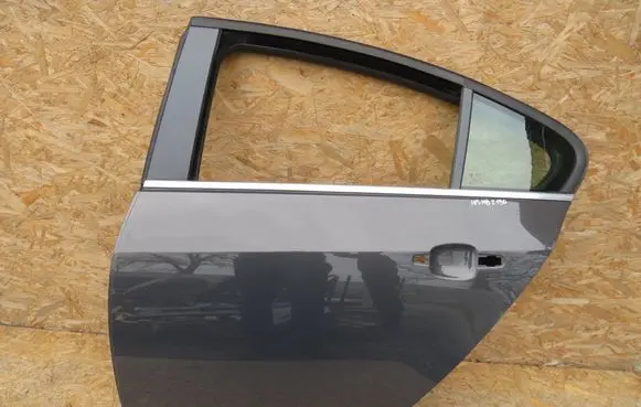 Opel Insignia A Rear door 