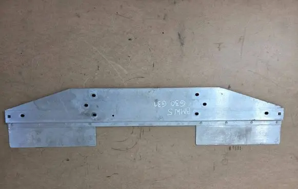 BMW 5 G30 G31 G38 Other under body part 7334421