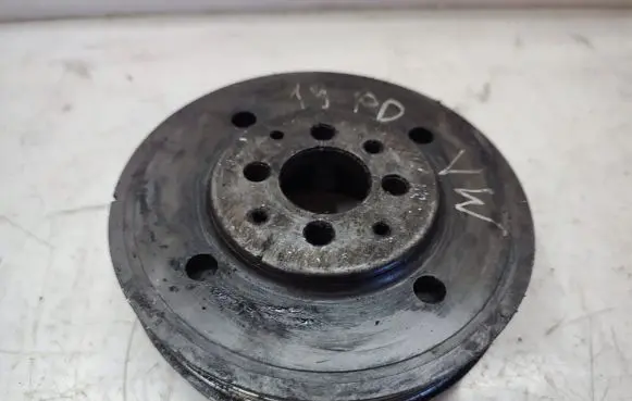 Volkswagen Touran I Crankshaft pulley