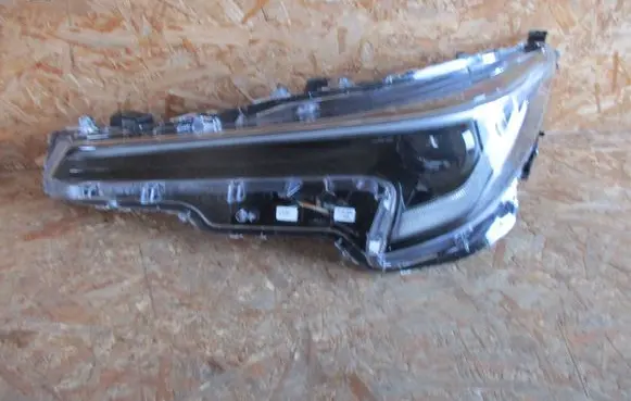 Toyota Corolla E210 E21 Headlight/headlamp 8115002X10 L729978