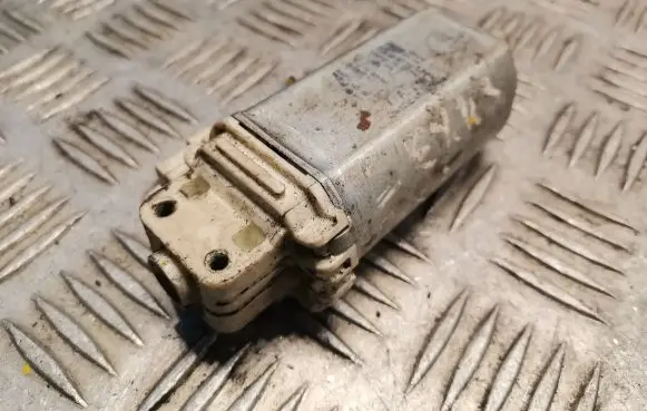 Lexus RX XU10 Seat adjustment motor 8582030570
