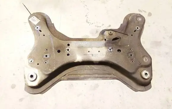 Opel Vivaro Front subframe