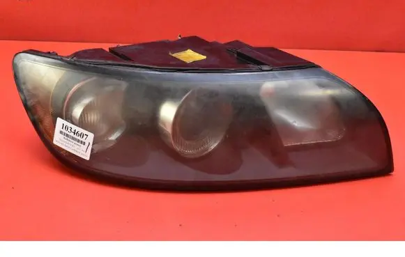 Volvo S40, V40 Headlight/headlamp 30678899RH