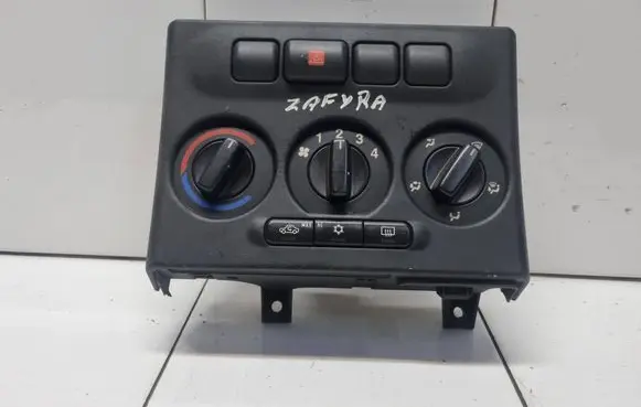 Opel Zafira A Climate control unit 90559839 11051484