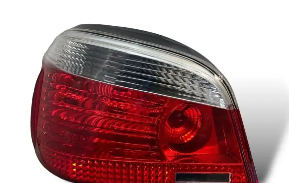 BMW 5 E60 E61 Rear/tail lights 7165737 080582866 2008679058