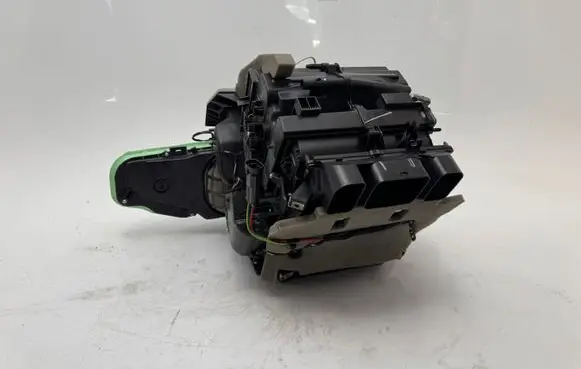 DS Automobiles 4 II Interior heater climate box assembly 9833951780