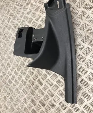 Opel Astra K Rear sill trim cover 322225228