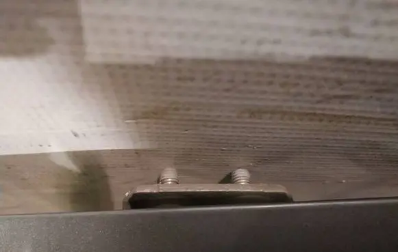 Subaru Outback Tailgate/trunk/boot hinge