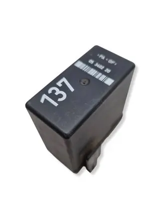 Volkswagen Transporter - Caravelle T4 Glow plug pre-heat relay 701906123